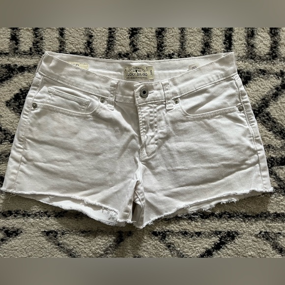 Lucky brand white jean shorts - Picture 2 of 2